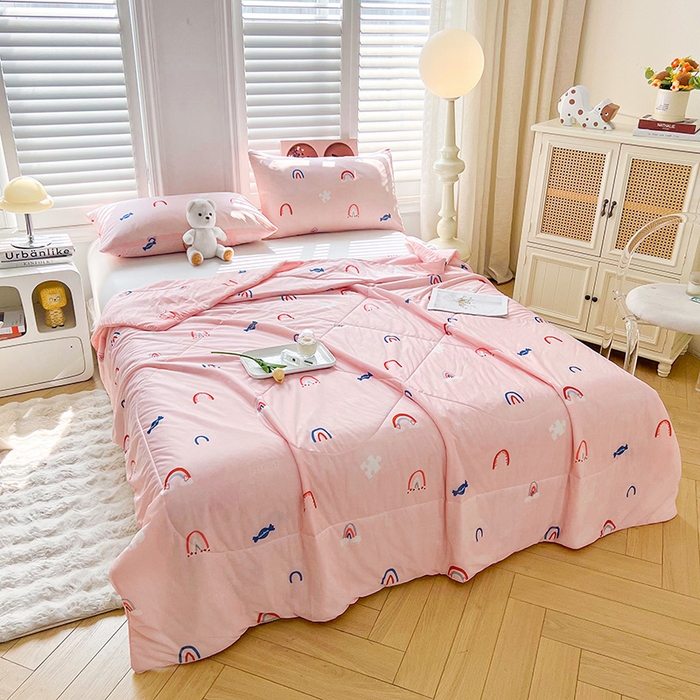 91家纺网 家纺一手货源 找家纺 好梦来家纺（原锦茂家纺） 2025新款印花凉感丝抗菌夏被 彩虹糖果