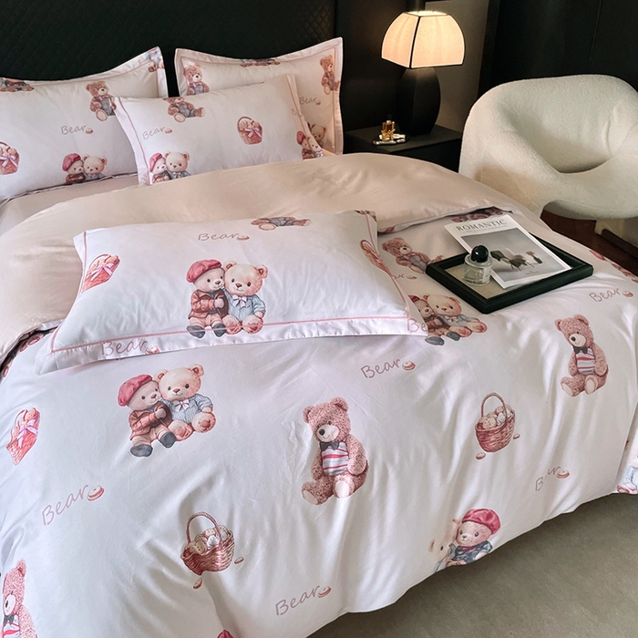 91家纺网 家纺一手货源 找家纺 金纱玉纺家纺 2025新款全棉13376数码印花四件套（礼盒包装）351A2