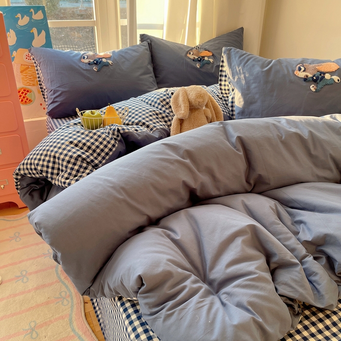 91家纺网 家纺一手货源 找家纺 慕尚家纺 2025新款春夏新款色织水洗棉毛巾绣四件套 朱迪