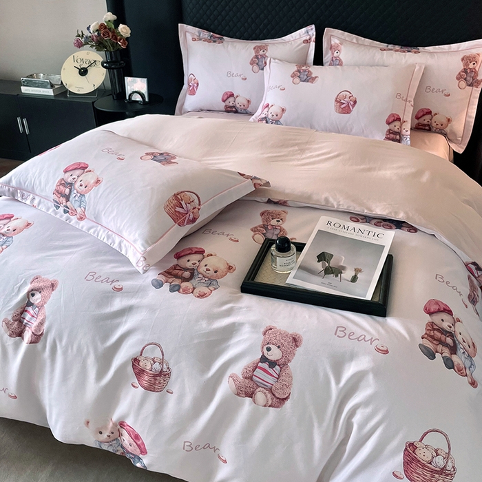 91家纺网 家纺一手货源 找家纺 金纱玉纺家纺 2025新款全棉13376数码印花四件套（礼盒包装）351A2