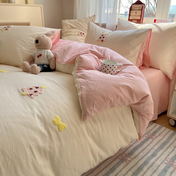 91家纺网 家纺一手货源 找家纺 慕尚家纺 2025新款春夏新款色织水洗棉毛巾绣四件套 圣诞树 粉