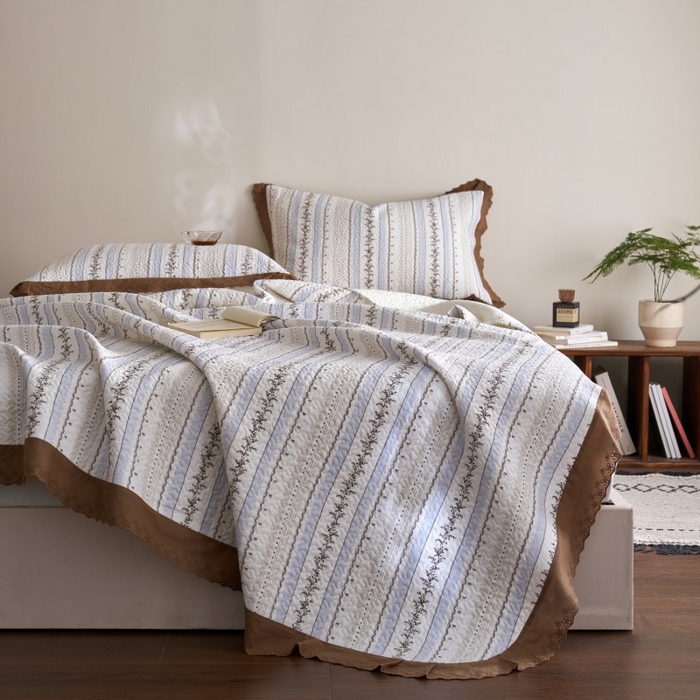 91家纺网 家纺一手货源 找家纺 漫仙阁家纺 2025新款热卖法式花边款加厚床盖床盖三件套 白兰地