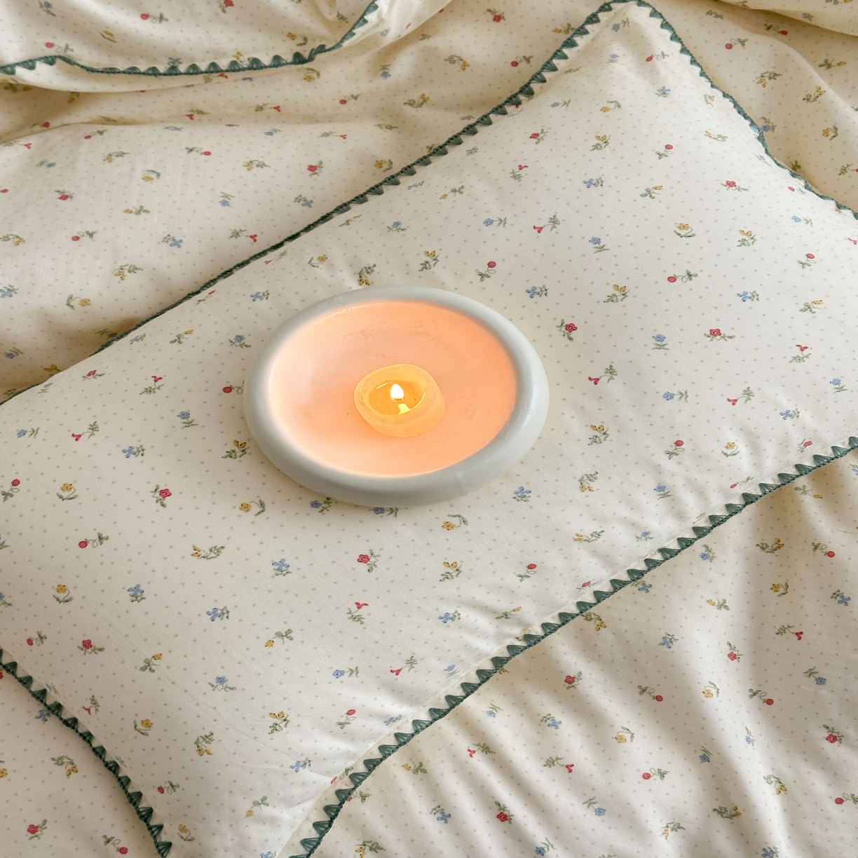 91家纺网 家纺一手货源 找家纺 2025新款工艺款全棉双层纱小清新贝壳边四件套 夏日