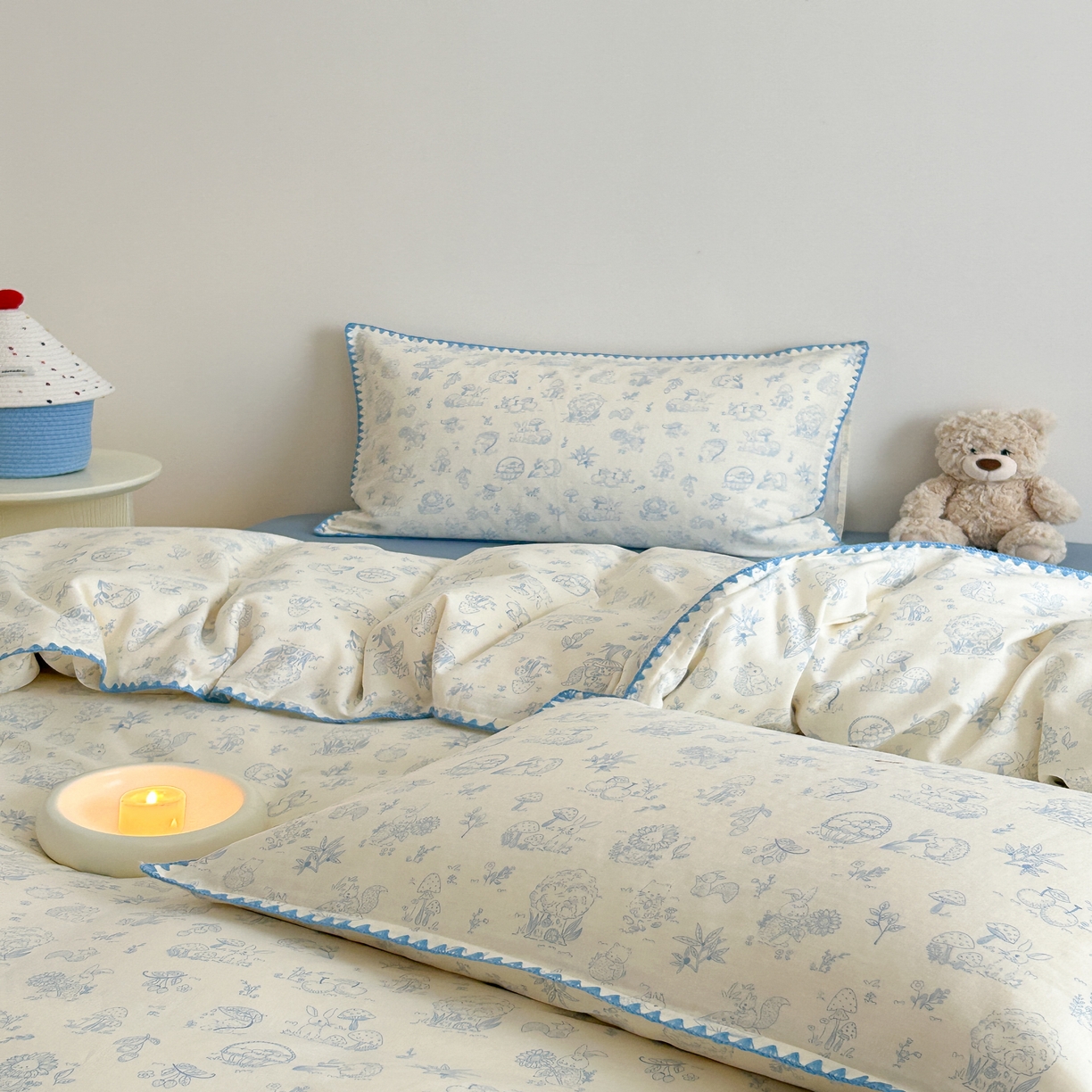 91家纺网 家纺一手货源 找家纺 2025新款春夏新品工艺款全棉双层纱贝壳边四件套 森林物语