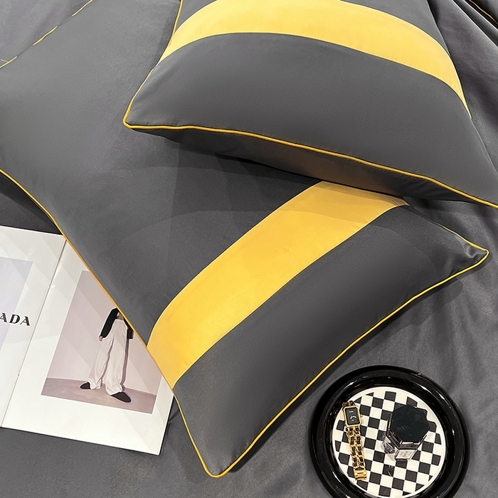 91家纺网 家纺一手货源 找家纺 梦舒羽 2025新款清凉舒适水洗冰丝双拼亮钻夏被四件套 双拼亮钻太空灰