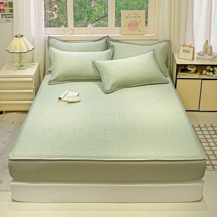 91家纺网 家纺一手货源 找家纺 富馨莱 2025新款A类480克PE凉感凉豆豆凉席三件套和单件床笠款 蝴蝶結-绿