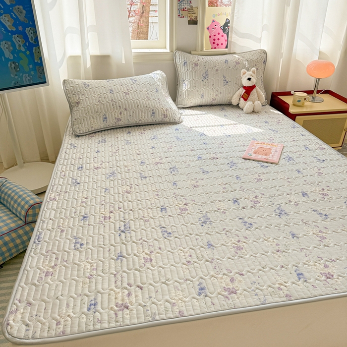 91家纺网 家纺一手货源 找家纺 慕尚家纺 2025新款小清新凉感丝乳胶席 花梦