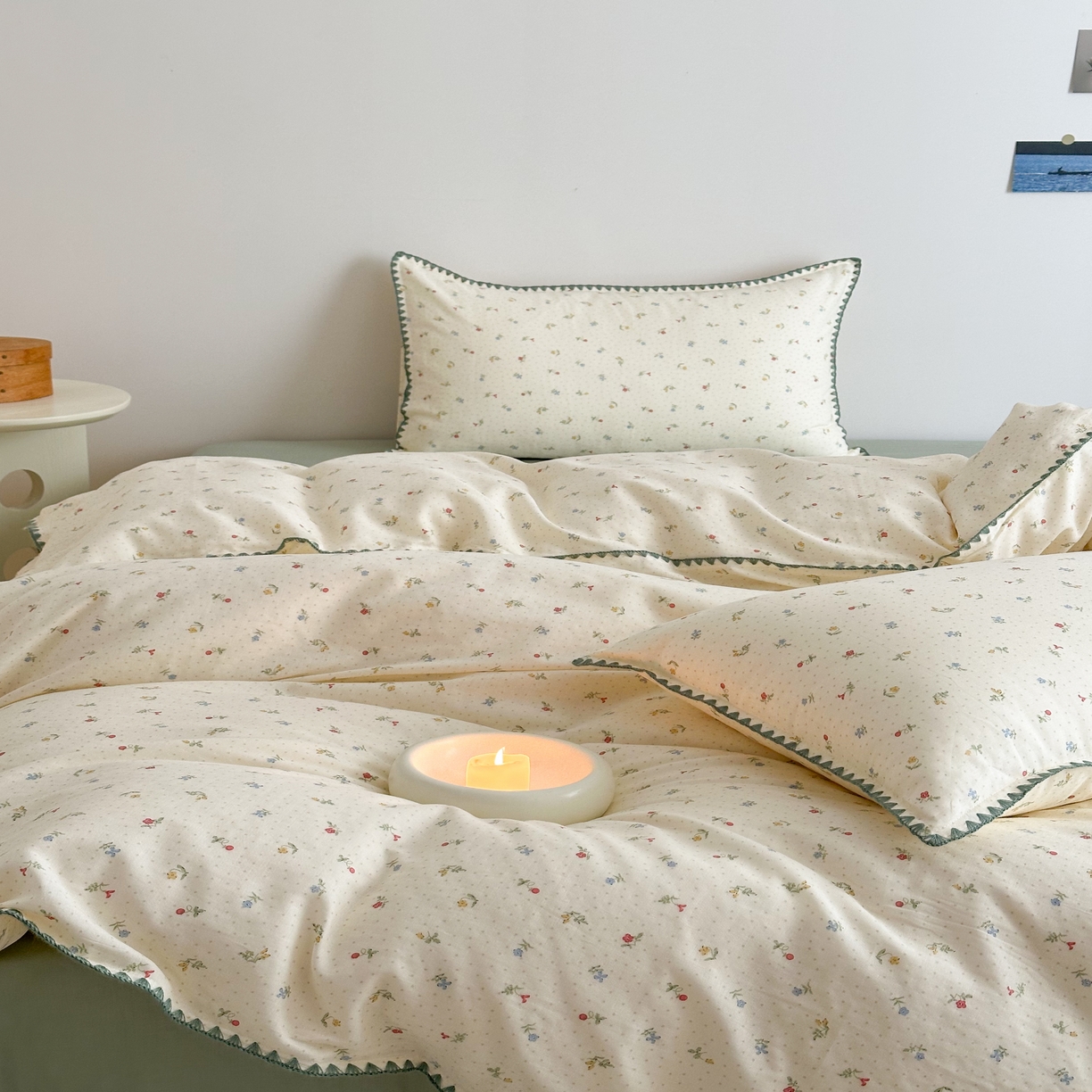 91家纺网 家纺一手货源 找家纺 2025新款春夏新品工艺款全棉双层纱贝壳边四件套 夏日