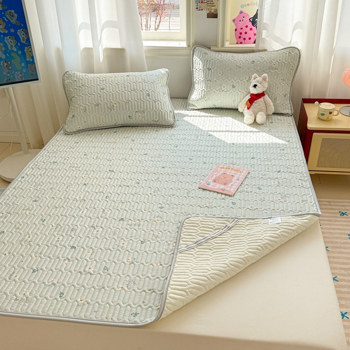 91家纺网 家纺一手货源 找家纺 慕尚家纺 2025新款小清新凉感丝乳胶席 夏日蝴蝶