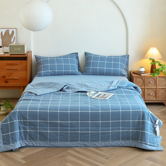 91家纺网 家纺一手货源 找家纺 雯雨家纺 2025新款A类无印风里外全棉纯棉水洗棉新疆棉花夏被夏凉被空调被 海蓝大格