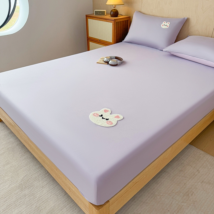 91家纺网 家纺一手货源 找家纺 澳梵家居 2025新款A类全棉毛巾绣床笠 兔兔-紫