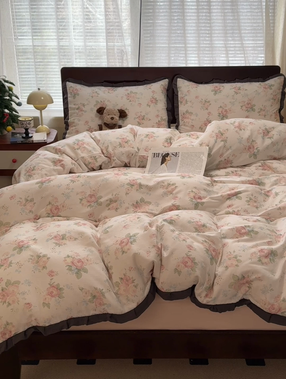 91家纺网 家纺一手货源 找家纺 曼之夏 2025春夏新款A类全棉纯棉邹邹纱花边款四件套 秘密花园