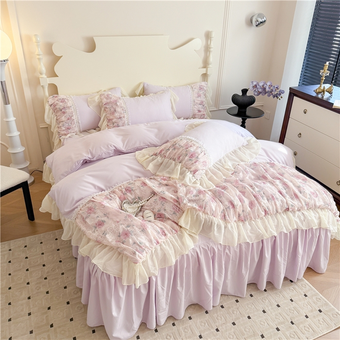 91家纺网 家纺一手货源 找家纺 富盛家纺 2025新款水洗亲肤棉雪纺印绣工艺四件套公主风四件套巴黎春天系列 巴黎春天-紫