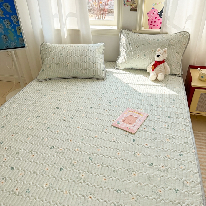 91家纺网 家纺一手货源 找家纺 慕尚家纺 2025新款小清新凉感丝乳胶席 夏日蝴蝶