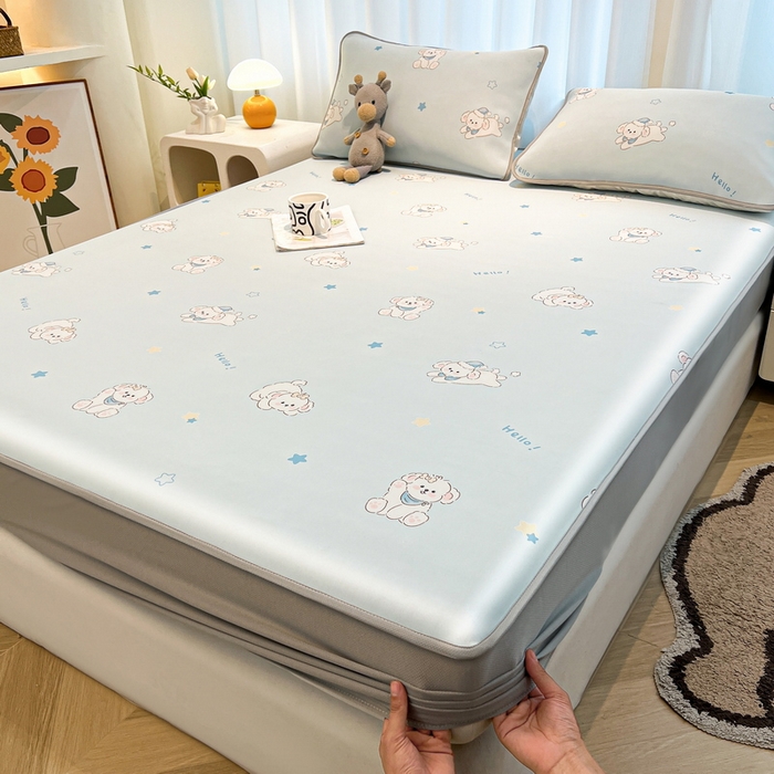 91家纺网 家纺一手货源 找家纺 2025春夏新款独家研发太空层凉感软席冰丝印花凉席床笠款 小奶狗