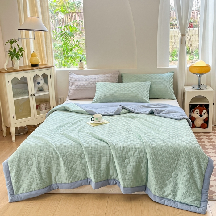 91家纺网 家纺一手货源 找家纺 欧邦 2025新款华夫格水洗棉夏被 绿＋蓝