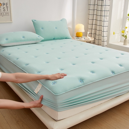 盛眠 2025新款水洗棉刺绣夹棉床笠床罩家用床垫套 雏菊 绿