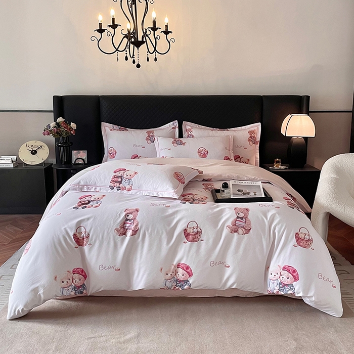 91家纺网 家纺一手货源 找家纺 金纱玉纺家纺 2025新款全棉13376数码印花四件套（礼盒包装）351A2