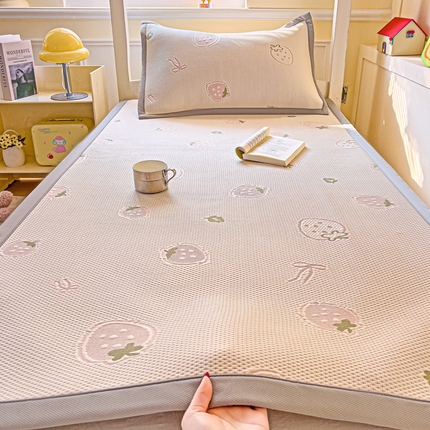 富馨莱 2025新款A类480克PE凉感凉豆豆凉席三件套和单件学生款 草莓乐园