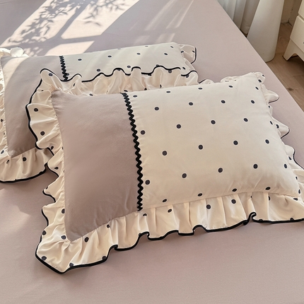 91家纺网 家纺一手货源 找家纺 大麦家纺 2025新款韩式花边亲肤棉四件套 波点