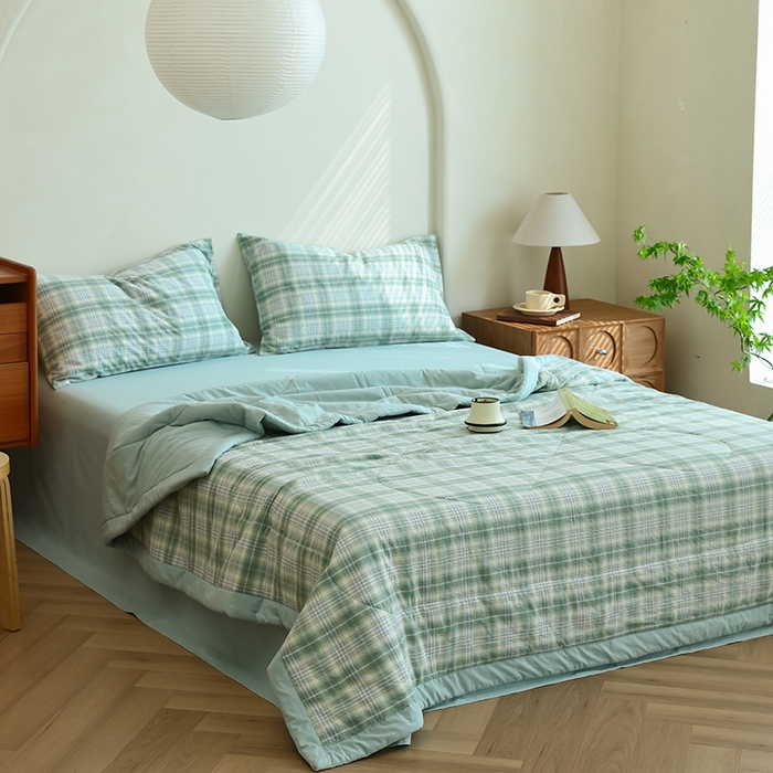 91家纺网 家纺一手货源 找家纺 雯雨家纺 2025新款A类无印风里外全棉纯棉水洗棉新疆棉花夏被夏凉被空调被 光年绿