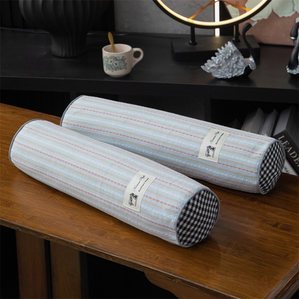 91家纺网 家纺一手货源 找家纺 （总）仁宇枕业 2025新款新品全棉色织提花水洗棉条纹圆形糖果颈椎护颈枕头枕芯