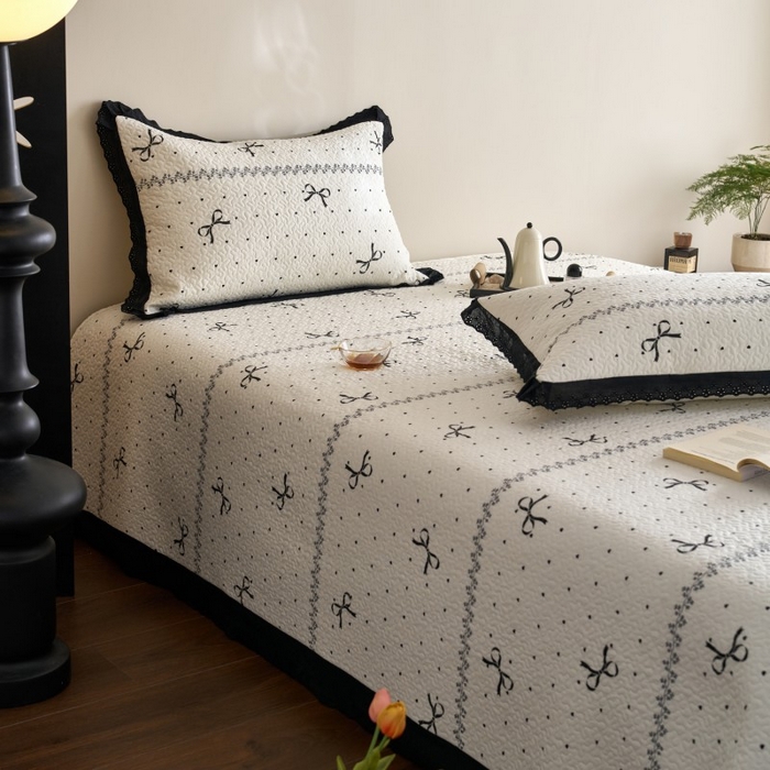 91家纺网 家纺一手货源 找家纺 漫仙阁家纺 2025新款热卖法式花边款加厚床盖床盖三件套 法式蝴蝶