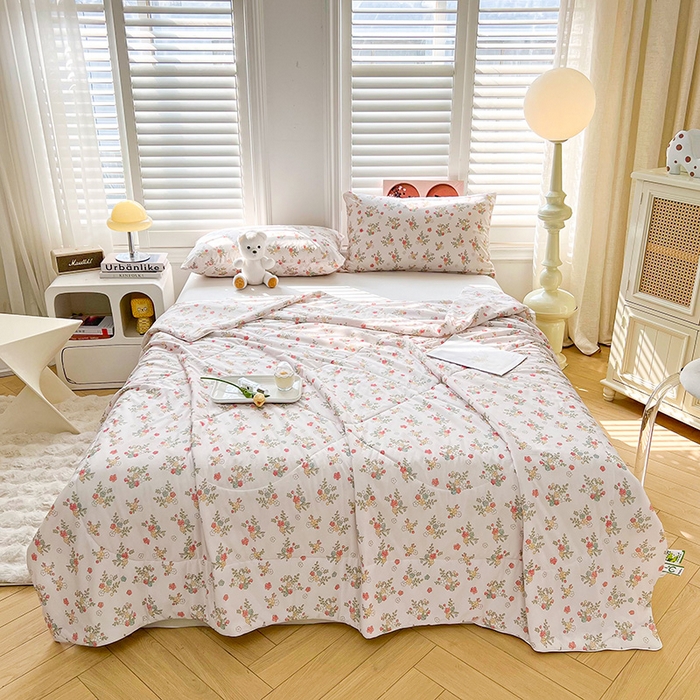 91家纺网 家纺一手货源 找家纺 好梦来家纺（原锦茂家纺） 2025新款印花凉感丝抗菌夏被 晨曦 奶白