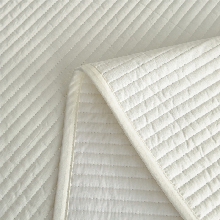 91家纺网 家纺一手货源 找家纺 （总）法芙娜家纺 全棉40S斜纹13372水洗棉密道床垫