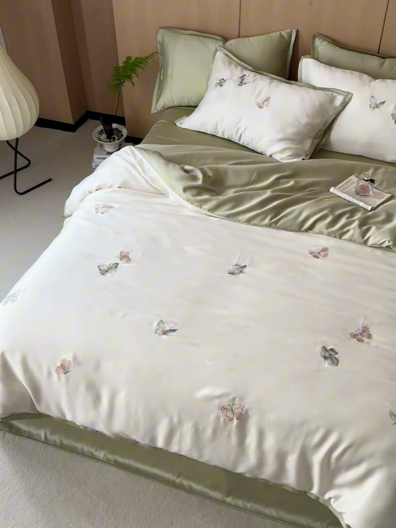 91家纺网 家纺一手货源 找家纺 风向标家纺  2025新款奥地利进口60s兰精天丝拼边款（风格一） 秘境-彩蝶