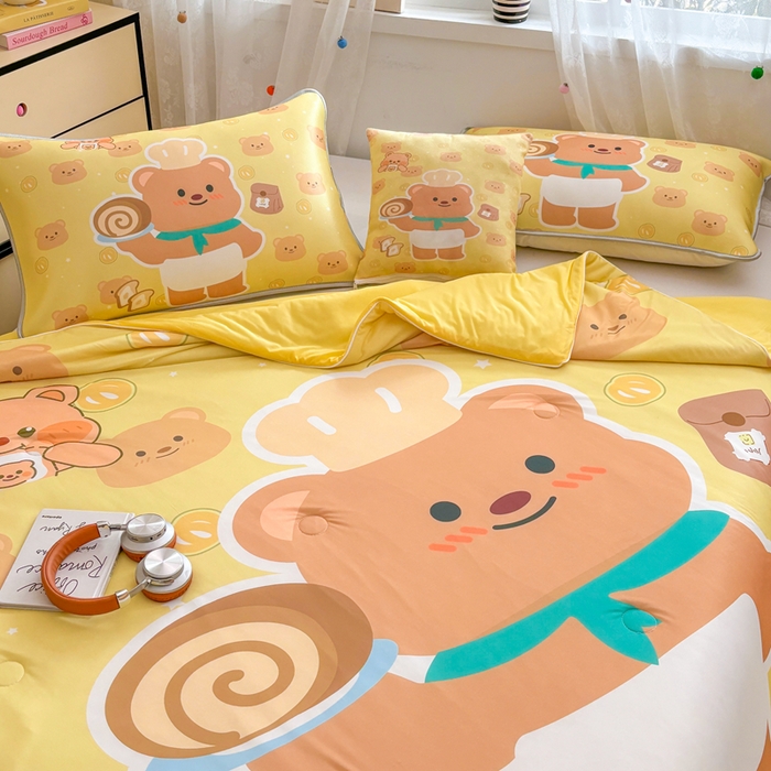 91家纺网 家纺一手货源 找家纺 ds生活馆 2025新款A类大版卡通凉感丝夏被 黄油小熊