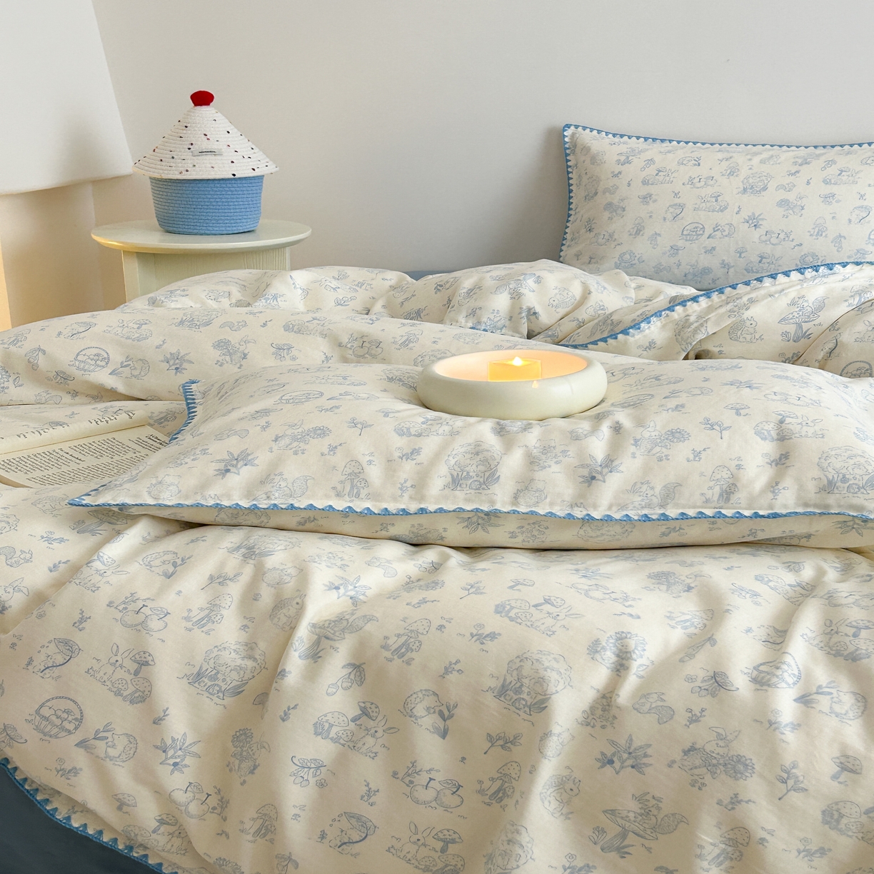 91家纺网 家纺一手货源 找家纺 2025新款春夏新品工艺款全棉双层纱贝壳边四件套 森林物语