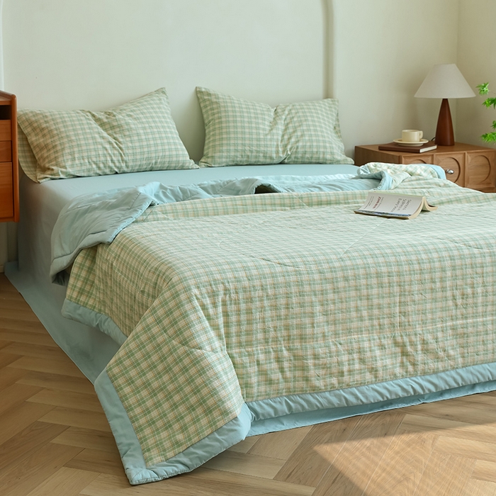 91家纺网 家纺一手货源 找家纺 雯雨家纺 2025新款A类无印风里外全棉纯棉水洗棉新疆棉花夏被夏凉被空调被 朵拉绿