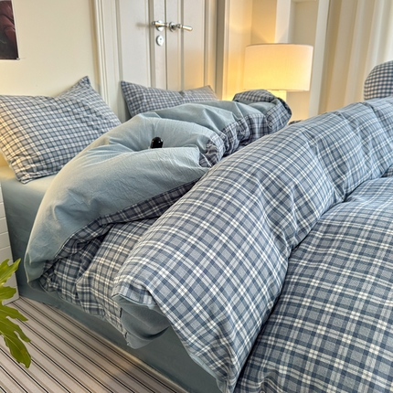91家纺网 家纺一手货源 找家纺 玖弘家居 2025新款水洗棉格子系列四件套 简约格蓝