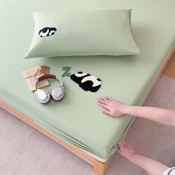 91家纺网 家纺一手货源 找家纺 澳梵家居 2025新款A类全棉毛巾绣床笠 熊猫-绿