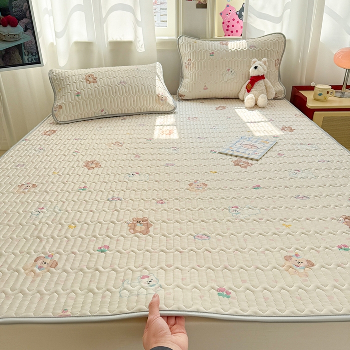 91家纺网 家纺一手货源 找家纺 慕尚家纺 2025新款小清新凉感丝乳胶席 哈哈俱乐部