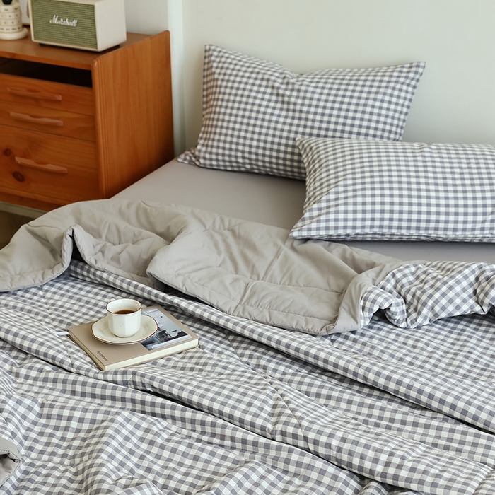 91家纺网 家纺一手货源 找家纺 雯雨家纺 2025新款A类无印风里外全棉纯棉水洗棉新疆棉花夏被夏凉被空调被 灰小格