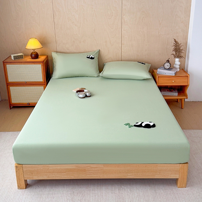 91家纺网 家纺一手货源 找家纺 澳梵家居 2025新款A类全棉毛巾绣床笠 熊猫-绿