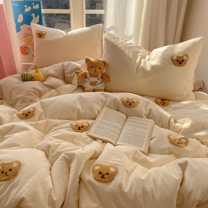 91家纺网 家纺一手货源 找家纺 慕尚家纺 2025新款春夏新款色织水洗棉毛巾绣四件套 嘟嘟熊 白