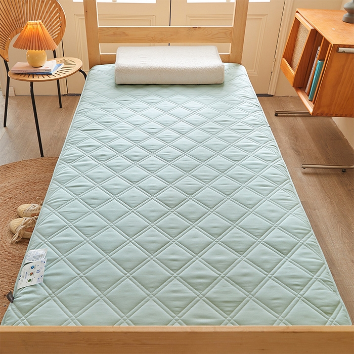 91家纺网 家纺一手货源 找家纺 丽诺床垫 2025新款氧乐棉三明治学生床垫 天际蓝