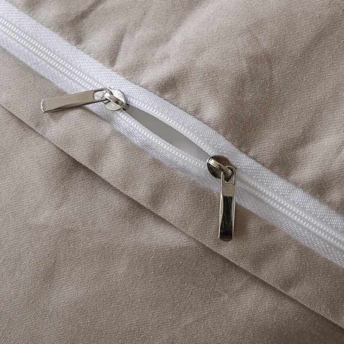 91家纺网 家纺一手货源 找家纺 2025新款亲肤全棉三层纱提花四件套 菱格-月灰