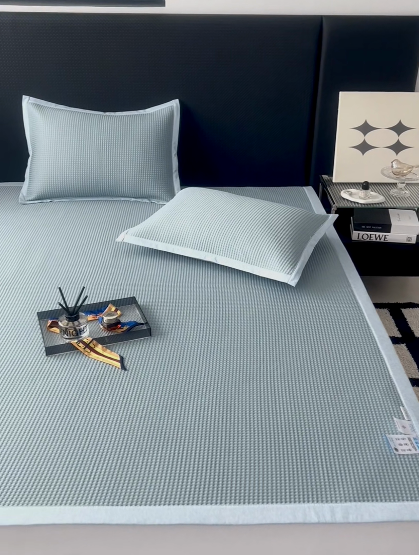 91家纺网 家纺一手货源 找家纺 （总）安哆啦家纺 2025新款480克高端PE冰豆豆软凉席