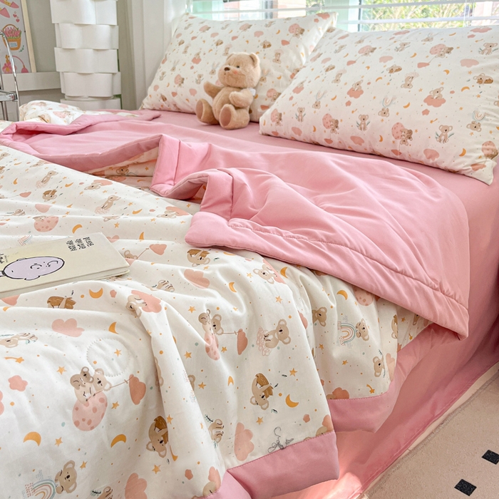 91家纺网 家纺一手货源 找家纺 一加一 2025新款A棉B水洗棉大豆夏被四件套 乖乖熊