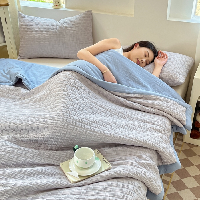 91家纺网 家纺一手货源 找家纺 欧邦 2025新款华夫格水洗棉夏被 灰＋蓝