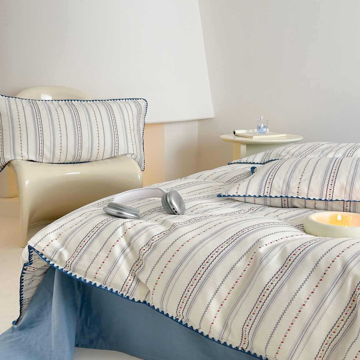 91家纺网 家纺一手货源 找家纺 2025新款工艺款全棉双层纱小清新贝壳边四件套 花韵