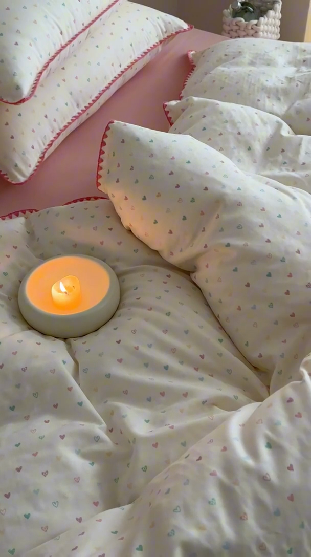 91家纺网 家纺一手货源 找家纺 2025新款工艺款全棉双层纱小清新贝壳边四件套 简爱