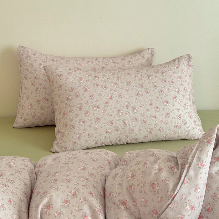 91家纺网 家纺一手货源 找家纺 塞纳 2026新款.全棉有氧双层纱四件套-场景一 醉花颜-浅咖