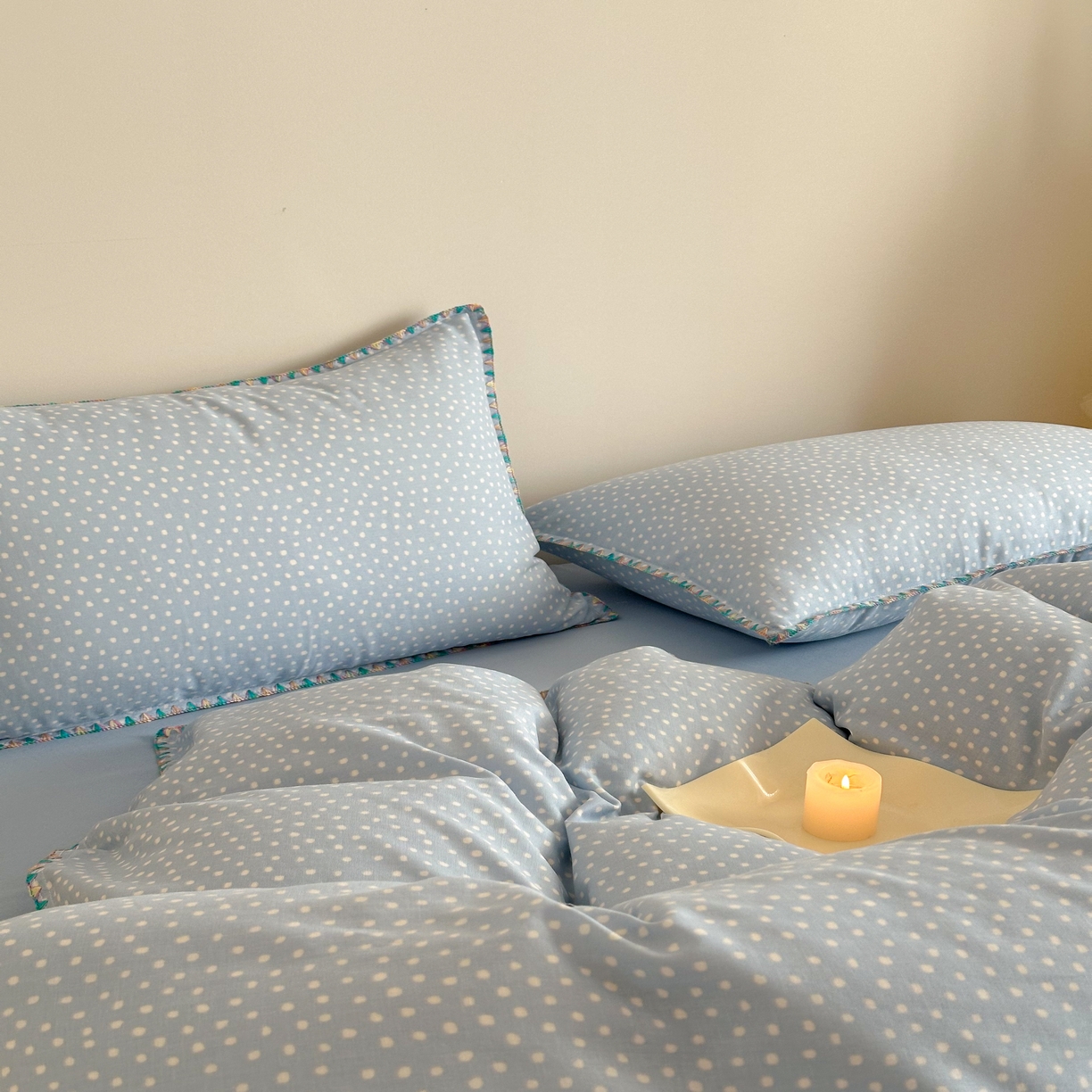 91家纺网 家纺一手货源 找家纺 2025新款春夏新品工艺款全棉双层纱贝壳边四件套 觅夏