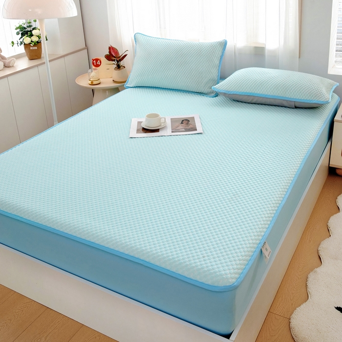 91家纺网 家纺一手货源 找家纺 绒宴家纺 2025新款提花凉席凉豆豆冰豆豆凉席三件套 简约-淡蓝床笠款