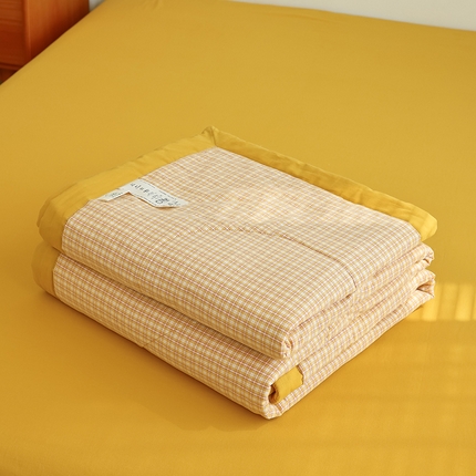 91家纺网 家纺一手货源 找家纺 雯雨家纺 2025新款A类无印风里外全棉纯棉水洗棉新疆棉花夏被夏凉被空调被 静初黄